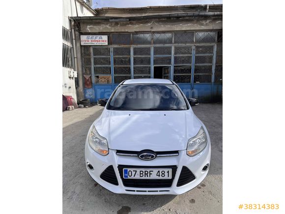 Sahibinden Ford Focus 1.6 Ti-VCT Trend 2011 Model 