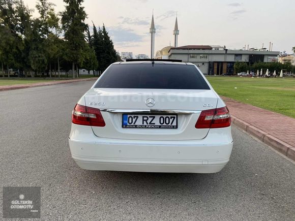 Çok temiz,çok bakımlı E250 CDİ FULL AVANGARDE