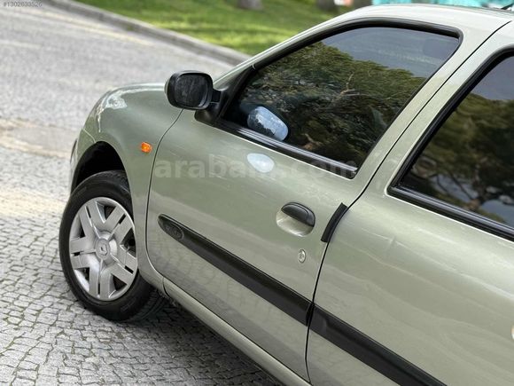 RENAULT CLİO 1.5 DCİ ORJİNAL EMSALSİZ TEMİZLİKTE SIFIR LASTİK
