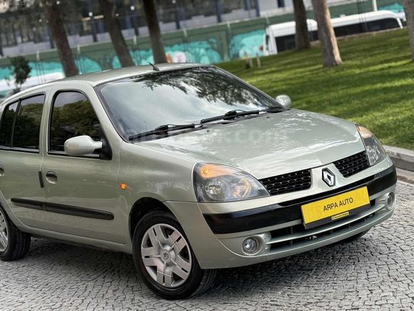 RENAULT CLİO 1.5 DCİ ORJİNAL EMSALSİZ TEMİZLİKTE SIFIR LASTİK