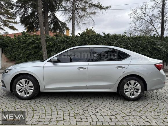 Meva Otomotiv'den Skoda Octavia 1.0 e-Tec Hibrit Elite 100bin km