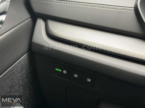 Meva Otomotiv'den Skoda Octavia 1.0 e-Tec Hibrit Elite 100bin km