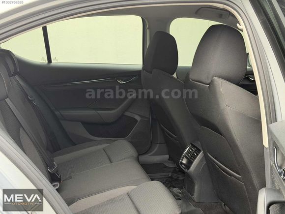Meva Otomotiv'den Skoda Octavia 1.0 e-Tec Hibrit Elite 100bin km