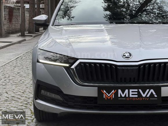 Meva Otomotiv'den Skoda Octavia 1.0 e-Tec Hibrit Elite 100bin km