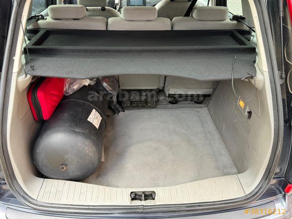 Sahibinden Ford C-Max 1.6 Trend 2004 Model