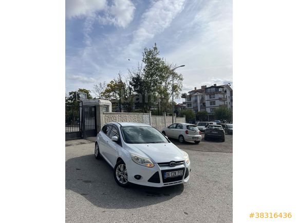 Sahibinden Ford Focus 1.6 Ti-VCT Trend X 2012 Model 