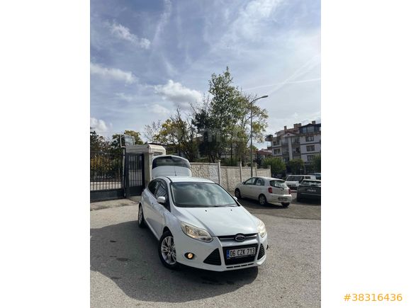 Sahibinden Ford Focus 1.6 Ti-VCT Trend X 2012 Model 