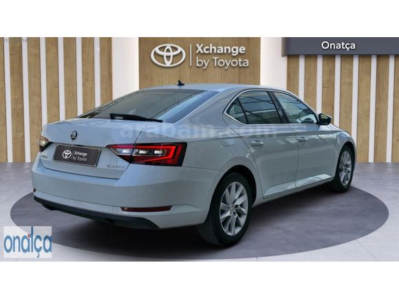 BYD-TOYOTA ONATÇA'DAN 2019 SKODA SUPERB 1.6TDİ 120 PS STYLE DSG