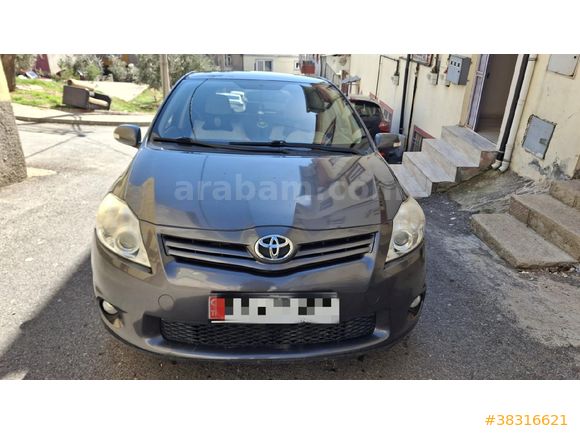 Sahibinden Toyota Auris 1.6 Comfort Extra 2011 Model