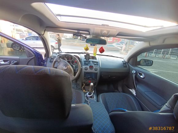 Sahibinden Renault Megane 1.6 Dynamique 2004 Model  370.000 km Mavi