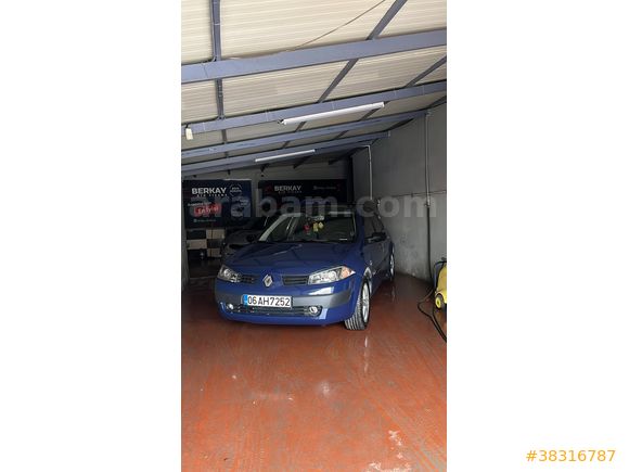 Sahibinden Renault Megane 1.6 Dynamique 2004 Model  370.000 km Mavi