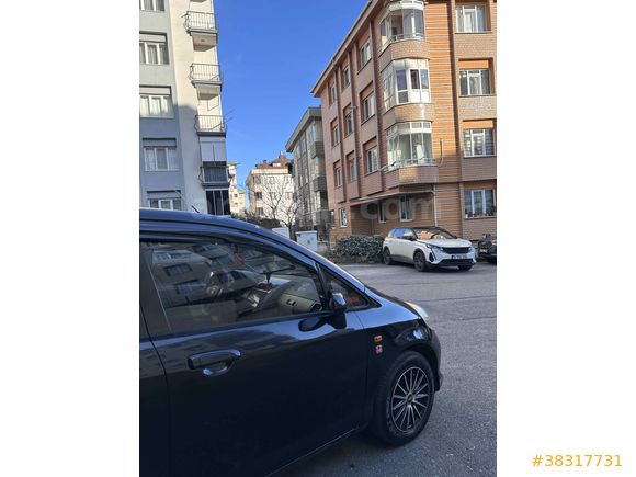 Sahibinden Honda Jazz 1.4 LS Sport 2005 Model 