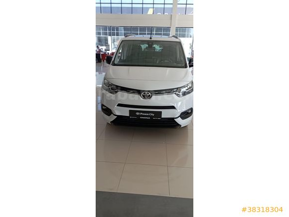 Sahibinden Toyota Proace City 1.5 D Passion X-Pack 2024 Model