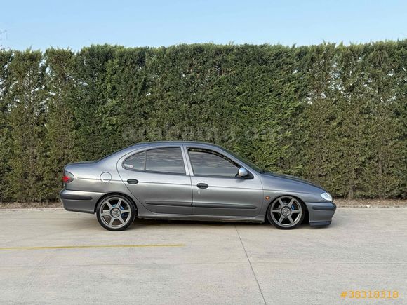 Sahibinden Renault Megane 1.6 RTE 1998 Model 