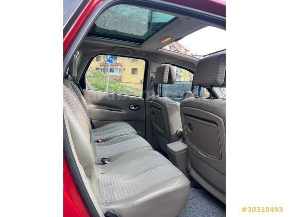 Sahibinden Renault Scenic 1.6 Privilege 2005 Model