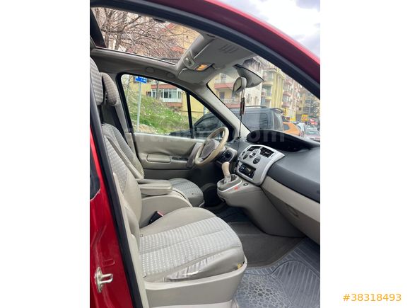 Sahibinden Renault Scenic 1.6 Privilege 2005 Model