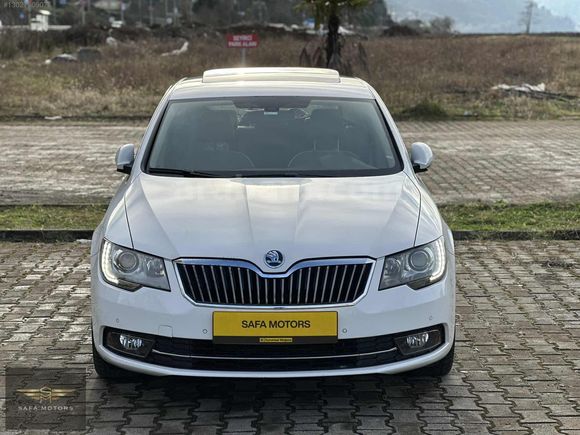 SAFAISERVİS BAKIMLI SUPERB DSG 1.6TDI 168BİN KM SUNROOF-4K ISTMA
