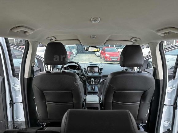 HOŞKAN AUTO DAN FORD KUGA TİTANİUM