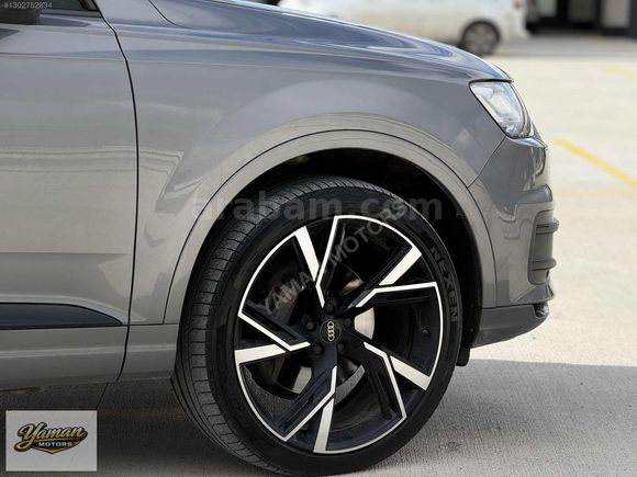 YAMAN-2017 AUDİ Q7 SLİNE+TR'DE TEK HATASIZ BLACK EDİTİON RENK