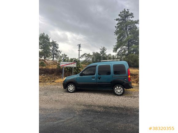 OTOMOBİL RUHSATLI
 Renault Kangoo  Multix 1.5 dCi Authentique 2004 Model 