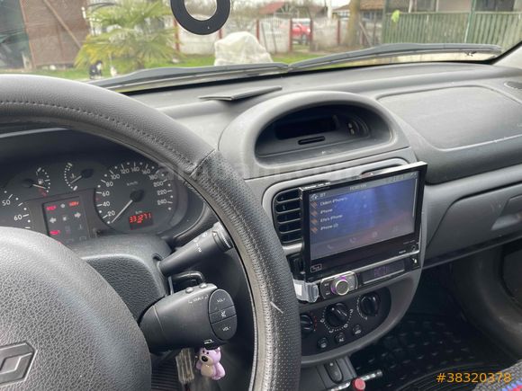 Sahibinden Renault Clio 1.4 RXT 2001 Model 