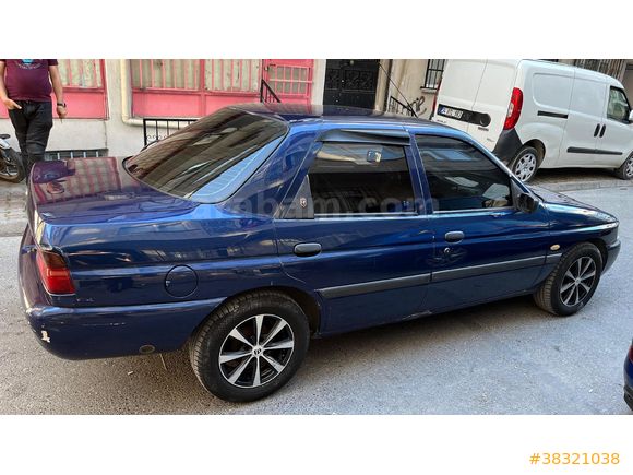 Sahibinden Ford Escort 1.6 CLX 1996 Model