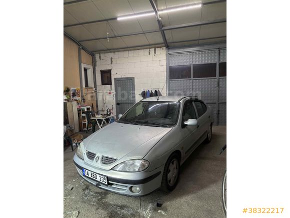 Sahibinden Renault Megane 1.6 RXT 2000 Model 