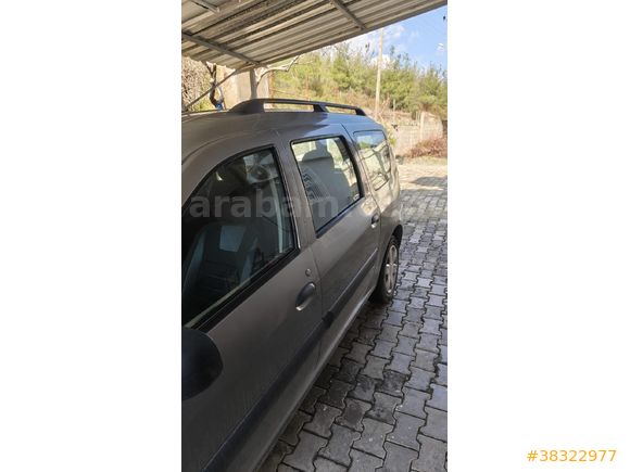 Sahibinden Dacia Logan 1.5 DCi Ambiance 2010 Model