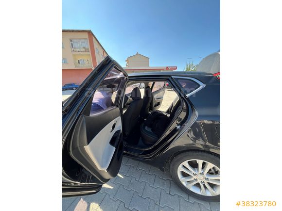 Sahibinden Kia Ceed 1.6 CRDi Concept 2012 Model