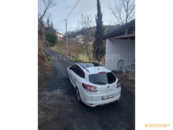 Sahibinden Renault Megane 1.5 dCi Sport Tourer GT-Line 2013 Model Trabzon 123.000 km Beyaz