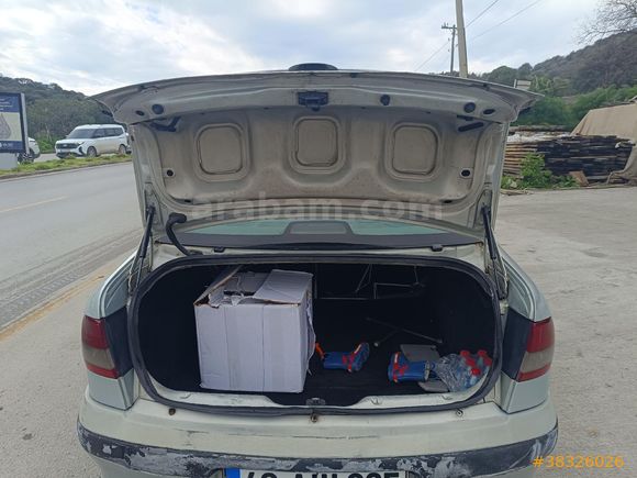 Sahibinden acill Renault Megane 1.9 DTi RTE 2001 Model