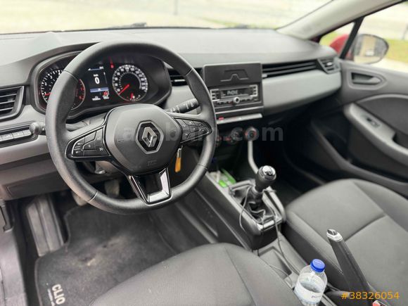 Sahibinden Renault Clio 1.0 SCe Joy 2022 Model 