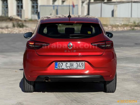 Sahibinden Renault Clio 1.0 SCe Joy 2022 Model 