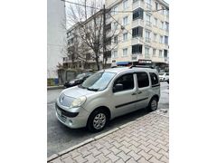 Sahibinden Renault Kangoo Multix 1.5 dCi Authentique 2011 Model  223.000 km Gri (metalik)
