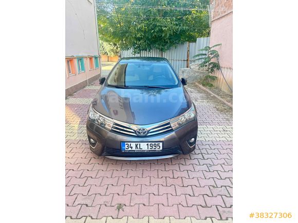 Sahibinden Toyota Corolla 1.6 Advance 2014 Model Çorum 130000 km Gri (Gümüş)