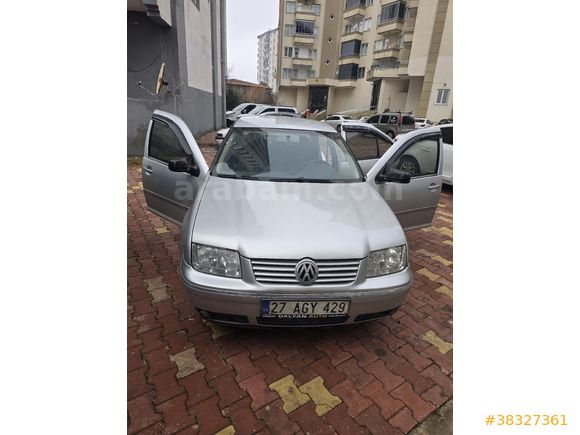Sahibinden Volkswagen Bora 1.6 Pacific 2005 Model Gaziantep