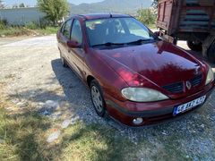 Sahibinden Renault Megane 1.4 RTA 2001 Model  227.000 km Bordo