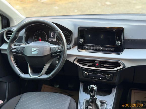 Sahibinden Seat Ibiza 1.0 Style 2022 Model