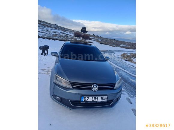 Sahibinden Volkswagen Jetta 1.6 TDi Highline 2012 Model