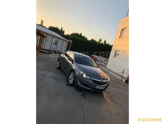 Insignia 1.6 CDTI Cosmo Limousine  