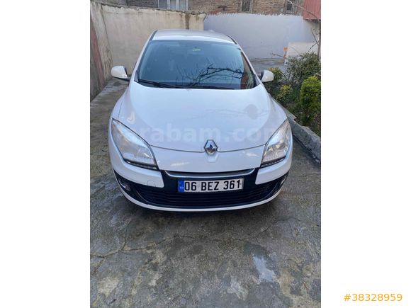 Sahibinden Renault Megane 1.6 Touch 2013 Model  126 bin km Beyaz