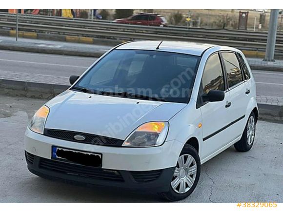 Sahibinden Ford Fiesta 1.4 Comfort 2004 Model
