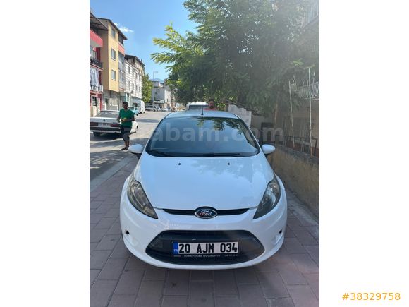 Sahibinden Ford Fiesta 1.4 TDCi Trend 2012 Model