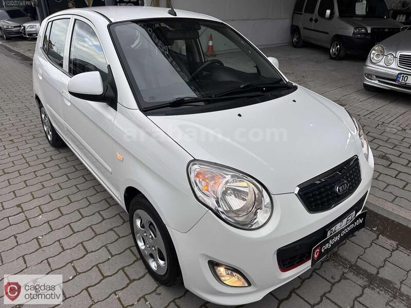 Galeriden Kia Picanto 1.1 Hiper 2011 Model Balıkesir 70.000 km Beyaz