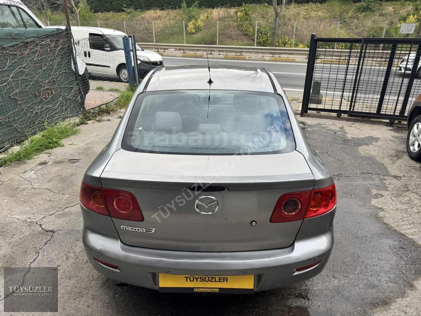 Galeriden Mazda 3 1.6 Dynamic 2005 Model İstanbul 299.000 km Gri 6