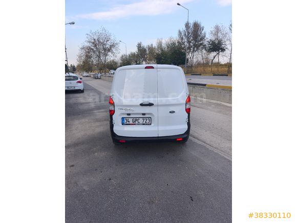 Sahibinden Ford Transit Courier 1.5 TDCi Trend 2022 Model