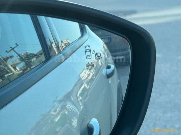 2022 MODEL OTOMATİK VİTES HATASIZ BOYASIZ KOLTUK ISITMA+KÖR NOKTA+ŞERİT TAKİP