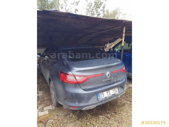 Sahibinden Renault Megane 1.5 Blue DCI Touch 2022 Model 