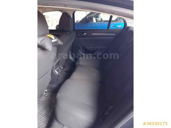 Sahibinden Renault Megane 1.5 Blue DCI Touch 2022 Model 
