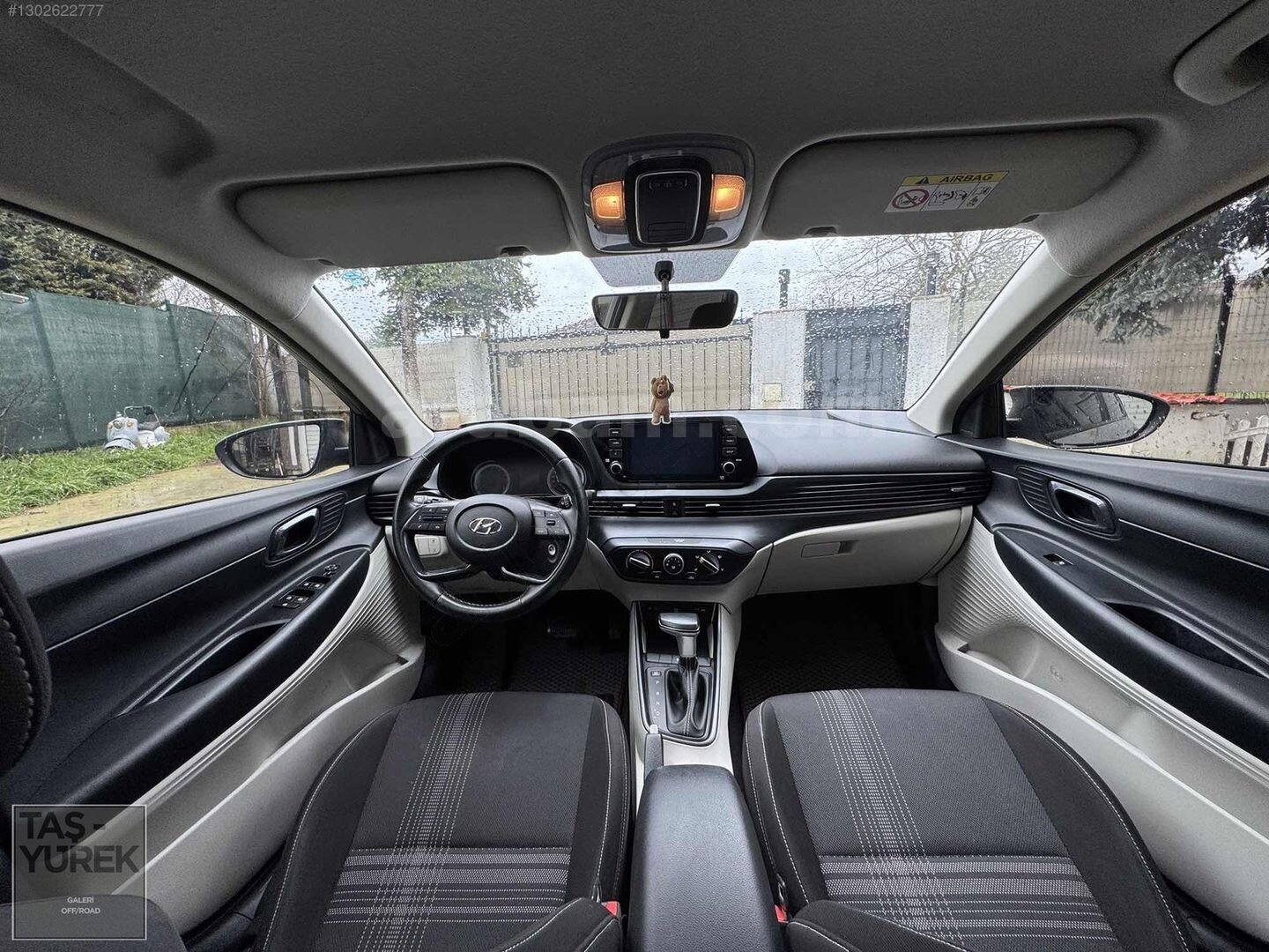 Galeriden Hyundai i20 1.4 MPI Style 2022 Model Düzce 49.000 km Gri 4